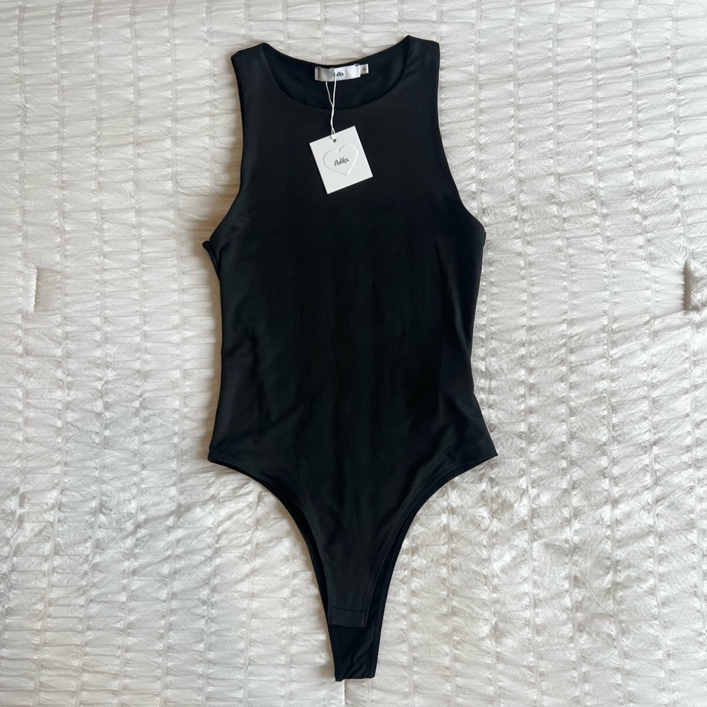 Adika Londis Sleeveless Bodysuit